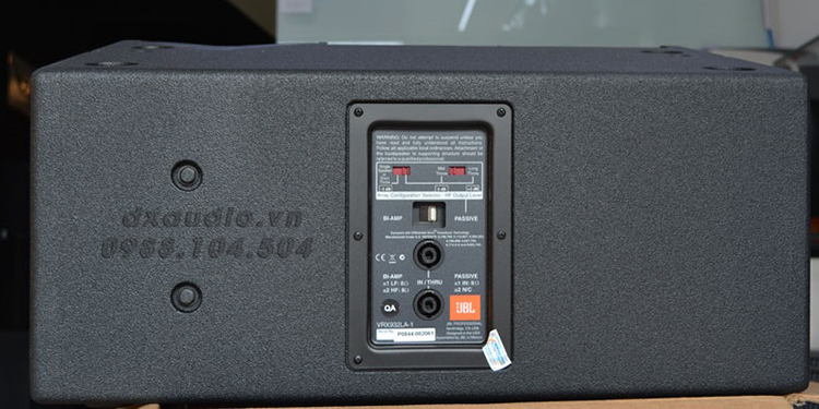 loa jbl vrx 932 thong so ki thuat